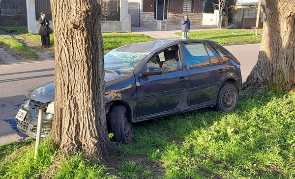 Volcó cerca del Minella y dio positivo de alcohol