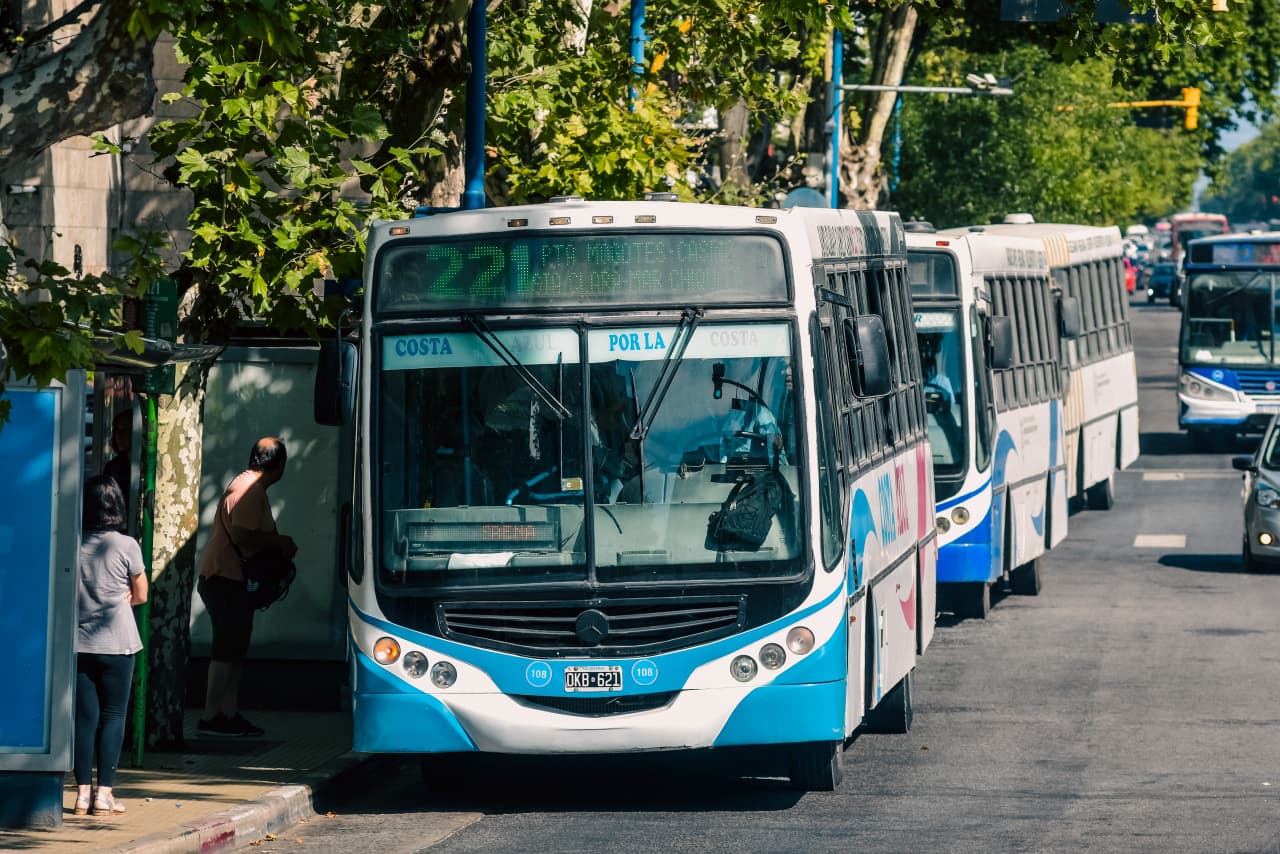El pliego del bondi vuelve al Concejo este lunes