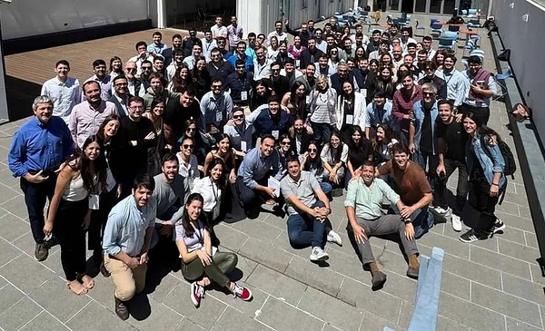 Un examen puede abrir EE.UU. para 15 jóvenes