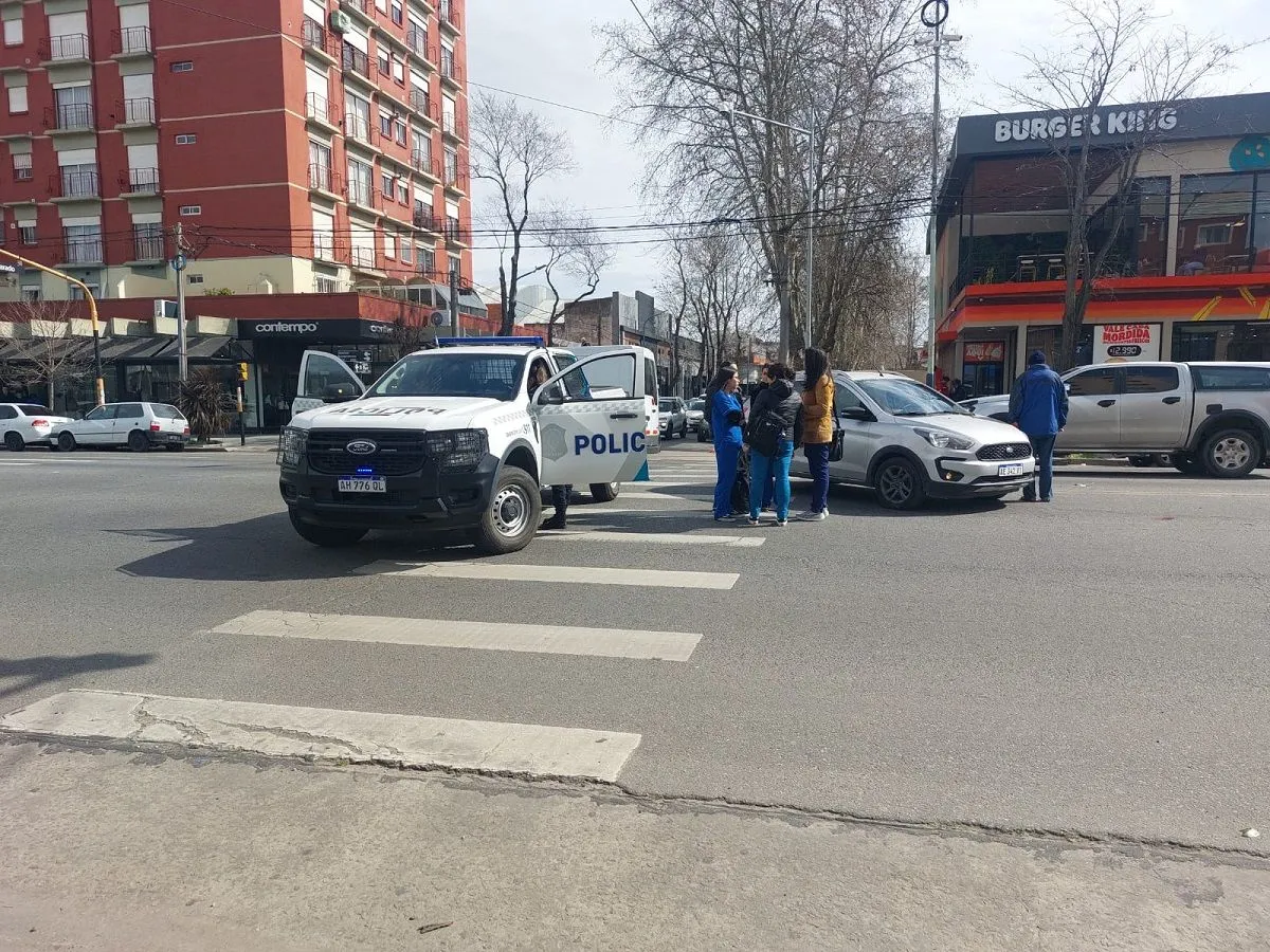 Una mujer fue atropellada en Independencia y Alvarado