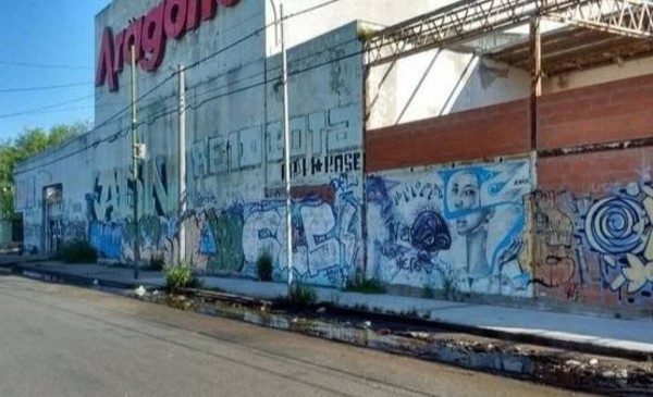 Aragone y la compra entera en patacones