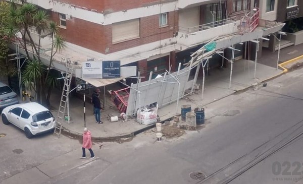 Cayó un andamio en Gascón y Alsina