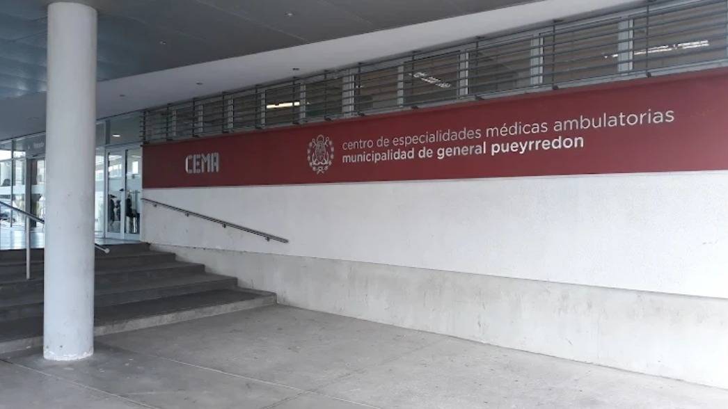 Murió una mujer al llegar al CEMA y buscan las causas