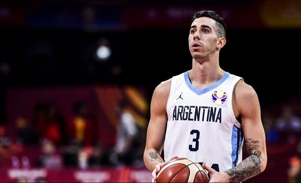 Vildoza puede volver al Poli con la Selección
