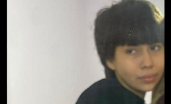 Buscan a una adolescente de 13 años tras salir del colegio