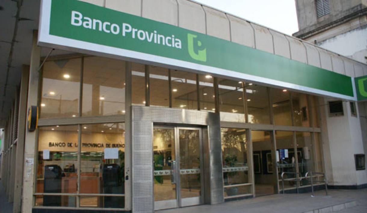 BAPRO debitó hasta $95.000 por paquetes no contratados