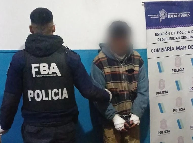 Vecinos frenaron un robo de caños de bronce en Vértiz