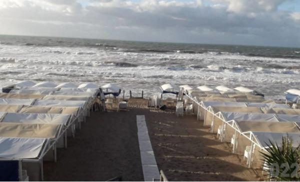 La arena escasea y los balnearios miran a noviembre