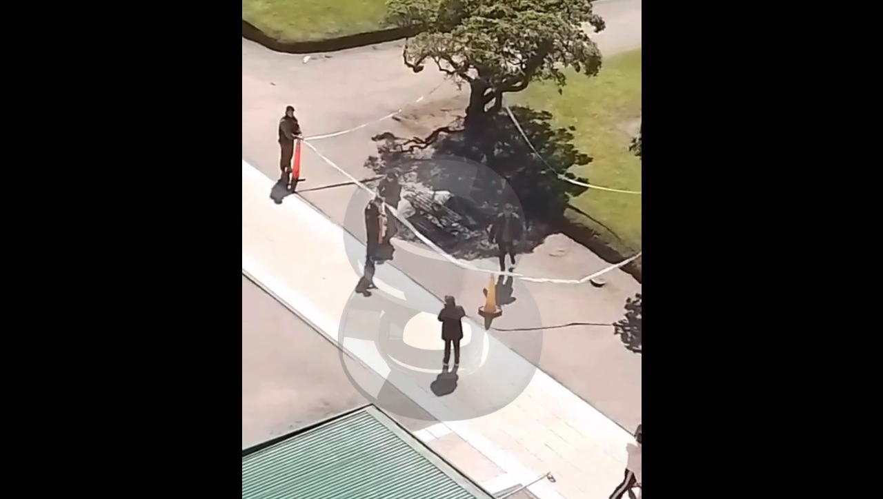 Murió un hombre tras descompensarse en Plaza Colón