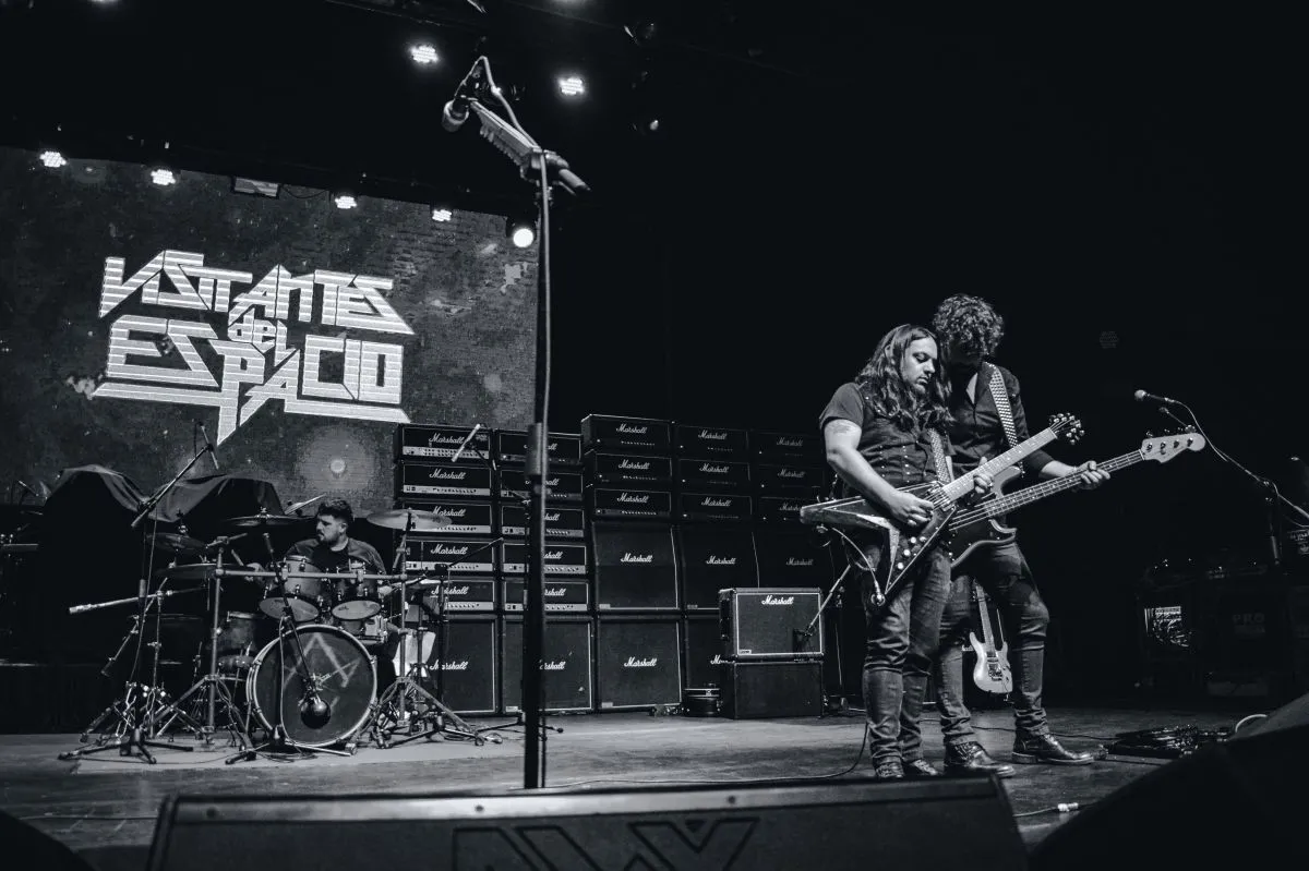 Tres bandas de heavy toman España 2051