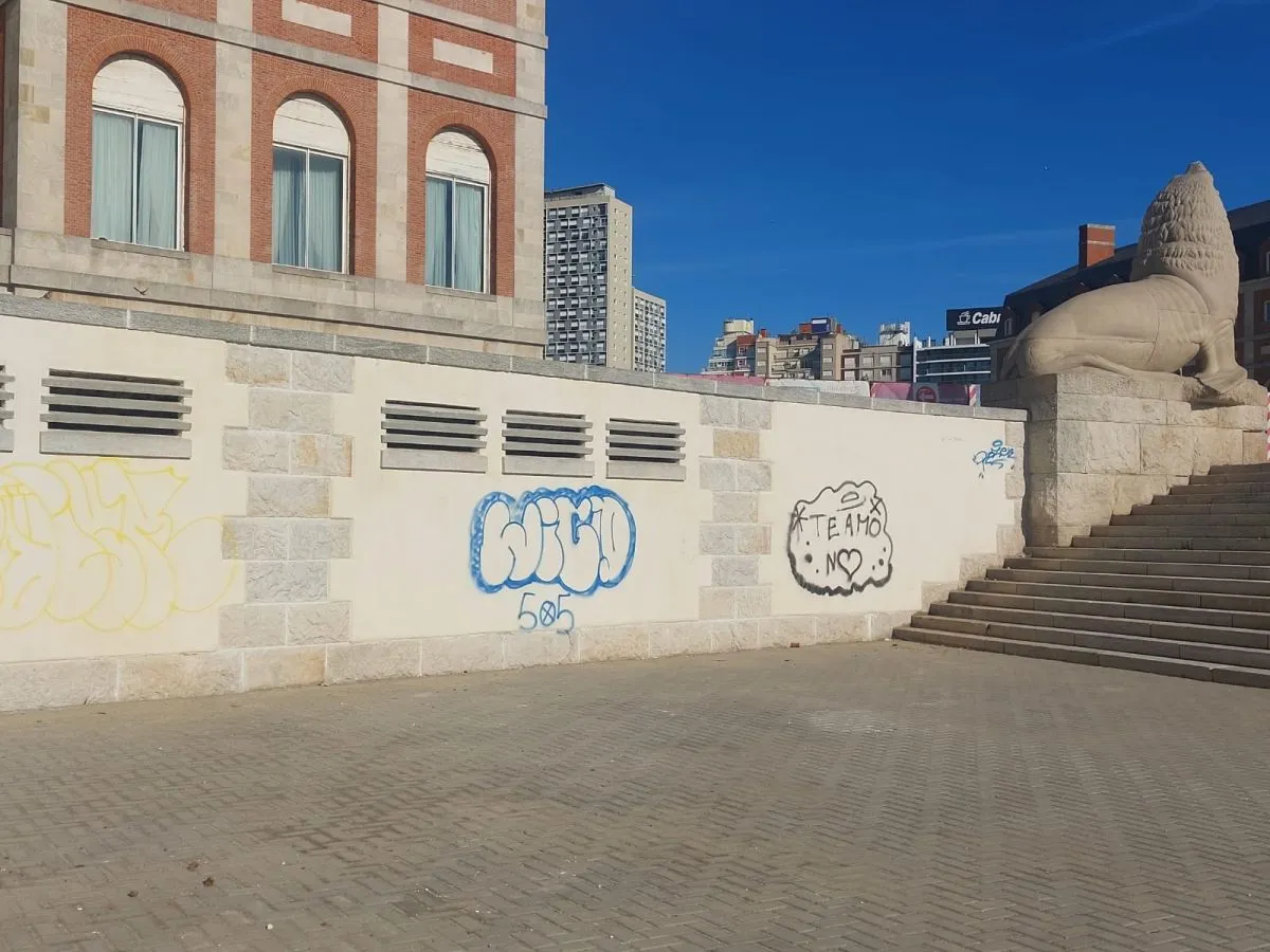 La Rambla se arregla, pero ya vuelve a deteriorarse
