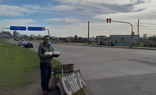 El semáforo de Mogotes donde las medialunas vuelan