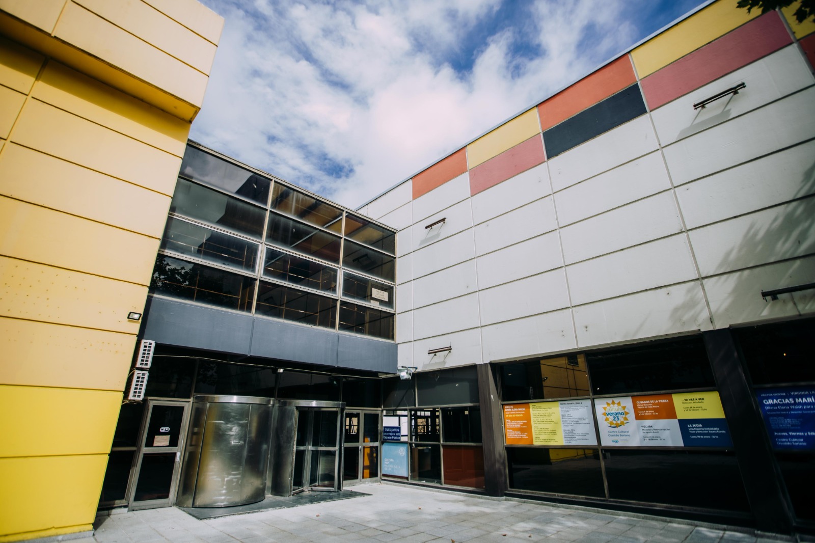 Sin lugar ni precio, avanza el coworking municipal