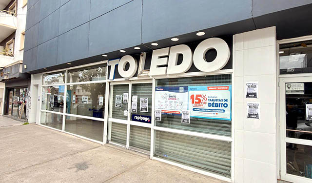 Tres sucursales menos y 85 empleados reubicados en Toledo