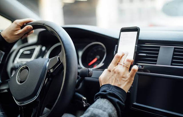 Apps de transporte: la mayoría de los autos quedaría afuera