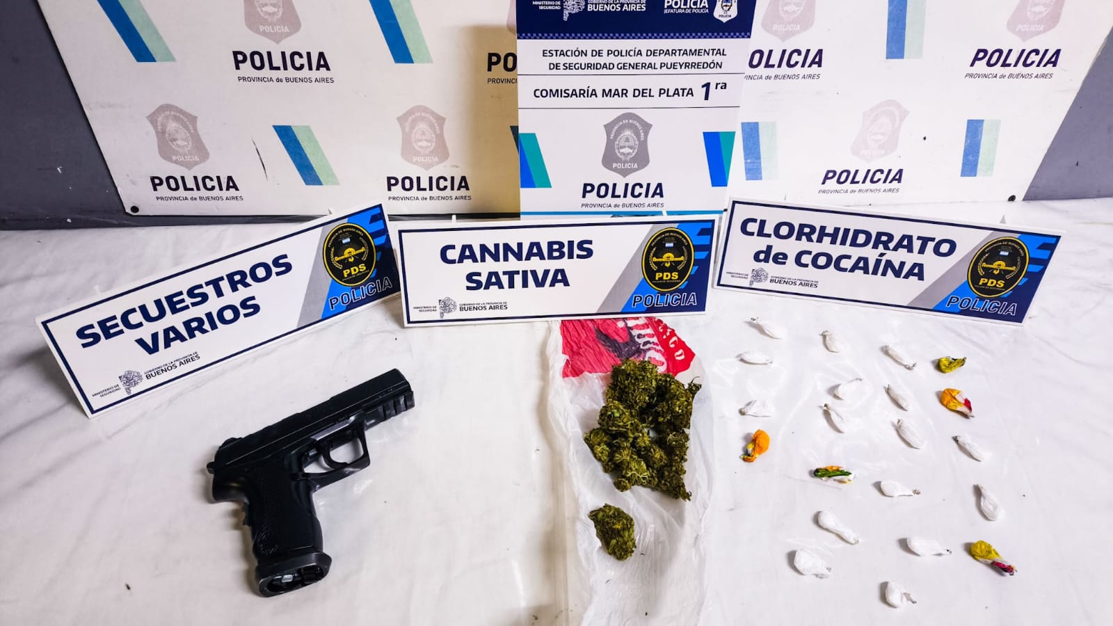 Disparos en La Perla y un detenido con droga