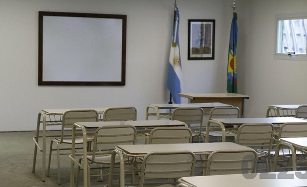 El aumento de $9.762 que activa un paro docente