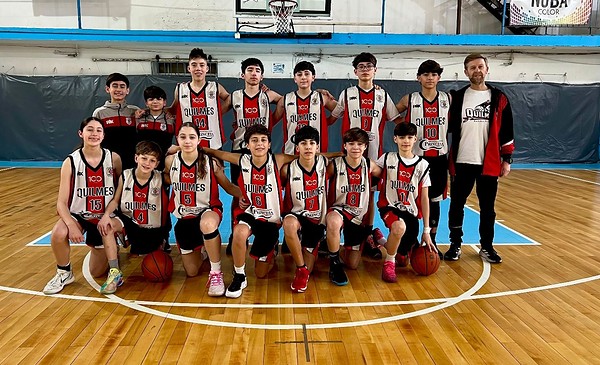 15 chicos y $6 millones: el viaje del U13 de Quilmes