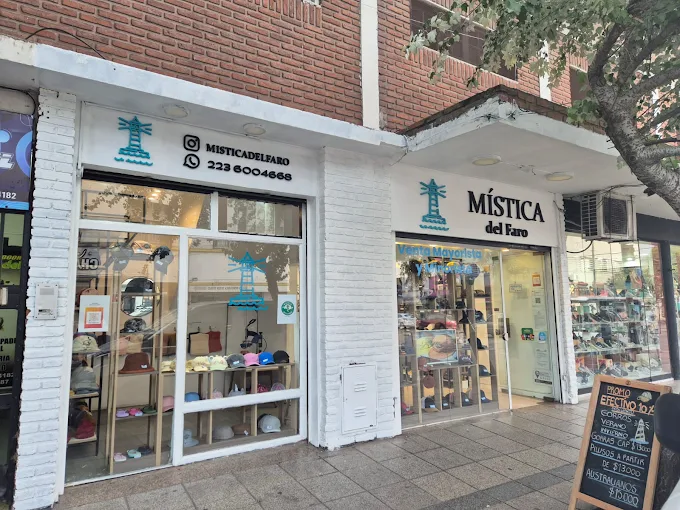 Sweaters a $12.000 antes del cierre en Belgrano