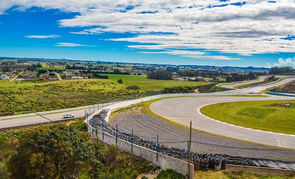 Balcarce vuelve al mapa del motor tras 11 años