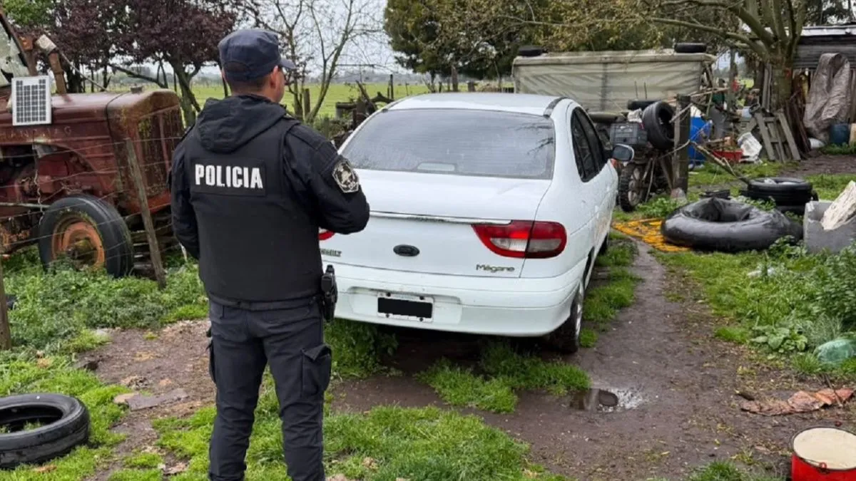 Dos allanamientos y un Renault Mégane recuperado