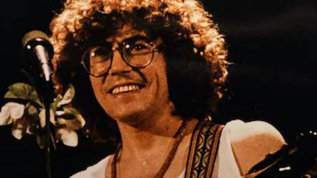 Murió Piero, la voz que llenó la Rambla en 1984