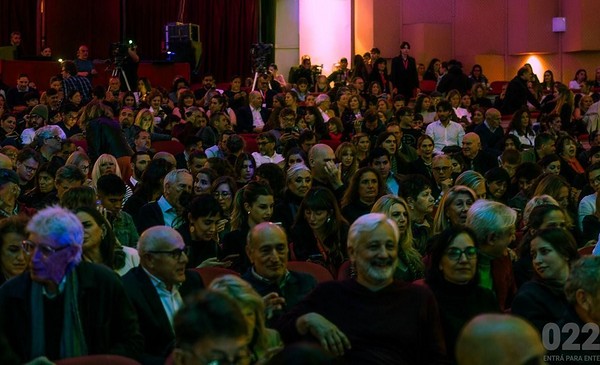 Diez personas en una sala pueden poner en jaque al Festival