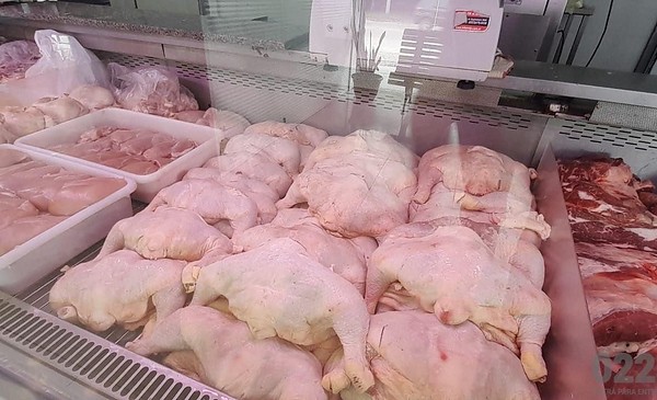 3 kilos de pata y muslo cuestan menos que uno de carne