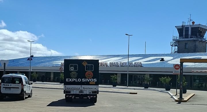 Una valija frenó el aeropuerto y activó Explosivos