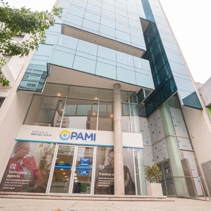 Paro de PAMI y turnos de especialistas recién para enero