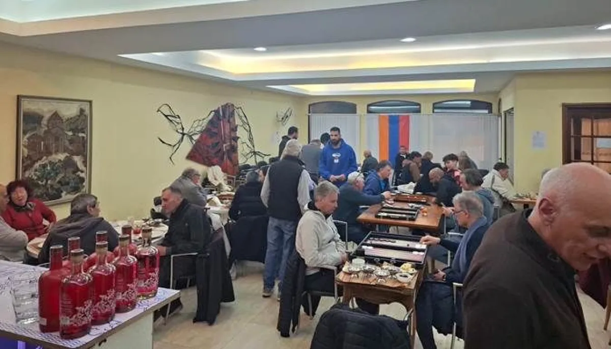 El tavlí volvió a juntar generaciones en Mar del Plata