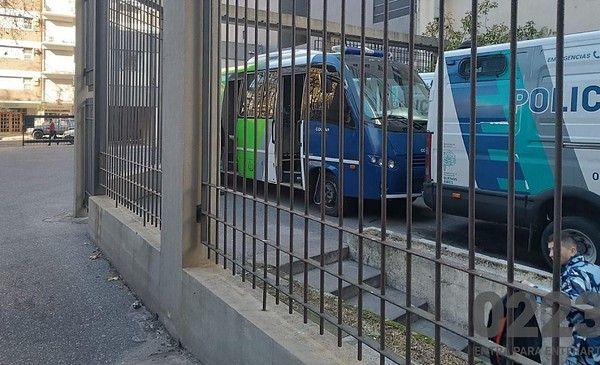 El acusado de retener a su ex seguirá detenido en Batán