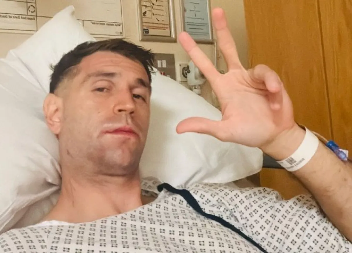 Dibu Martínez fue operado por una fractura de mandíbula