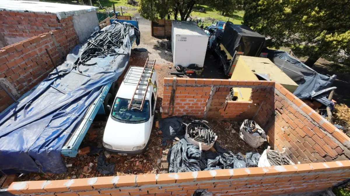 2.000 metros de cable y una cuadrilla trucha