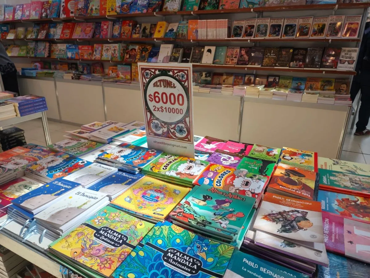 La Feria del Libro ganó la parada en la Terminal Sur