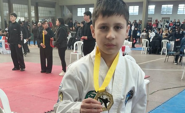 A Santino le falta apoyo para llegar a Uruguay