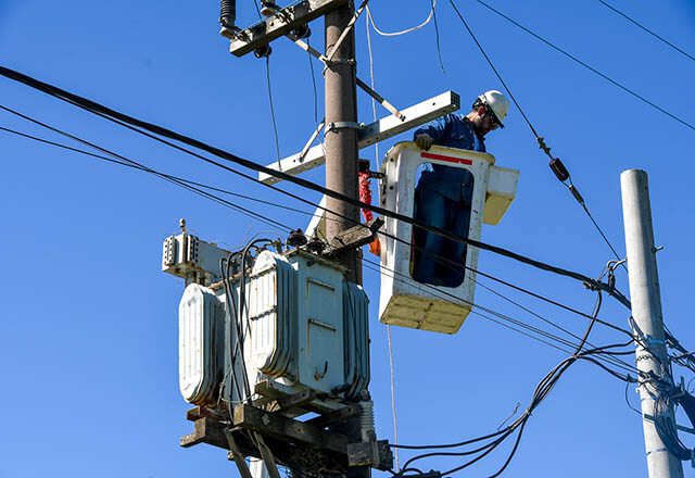 La Justicia habilitó otra vez los aumentos de luz