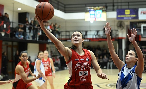 Quilmes encontró el quiebre y bajó a Vélez por 70-54