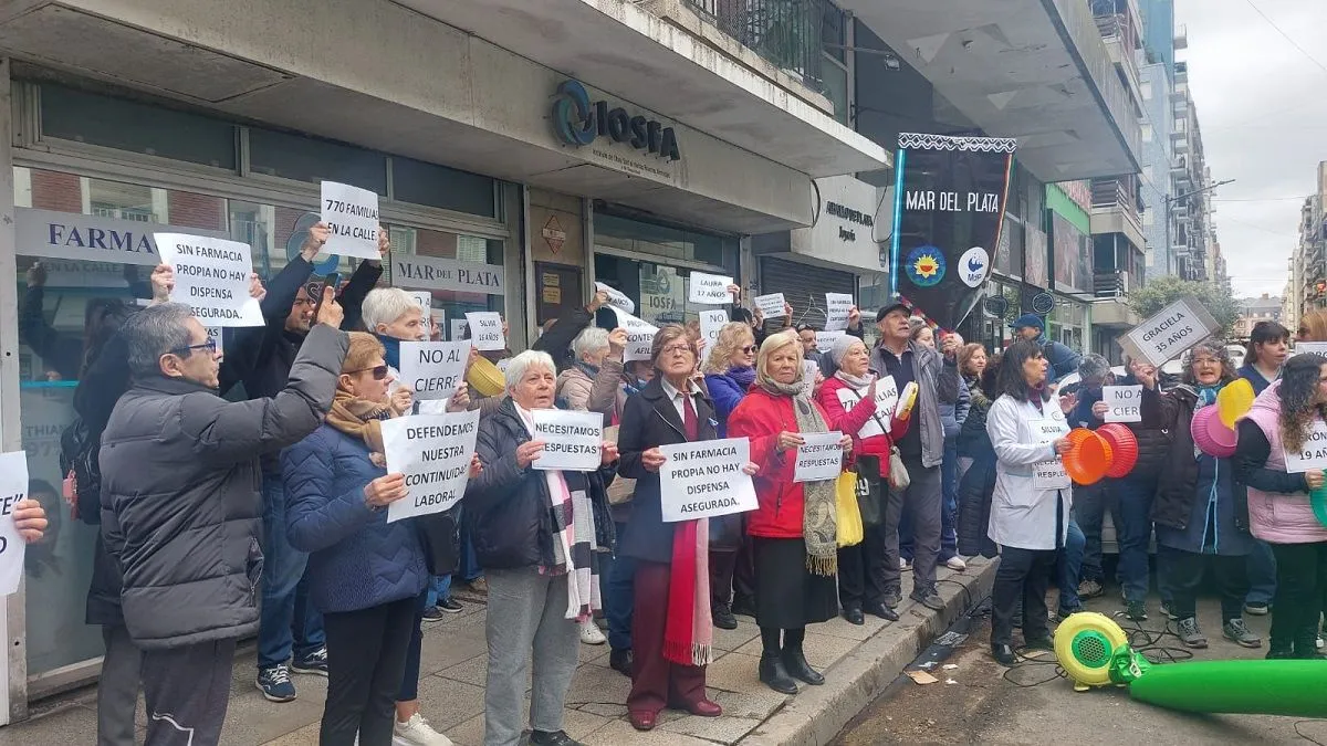 22 puestos y ninguna respuesta en la farmacia de IOSFA