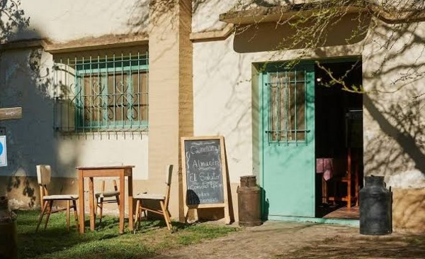 40 habitantes, costillar y cero señal a dos horas de MDP