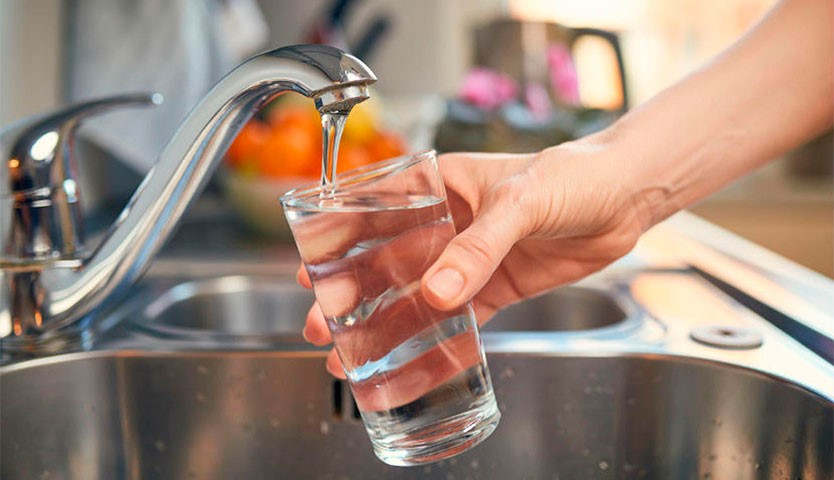 El agua cierra 2026 con otra suba del 4,56% en MDP