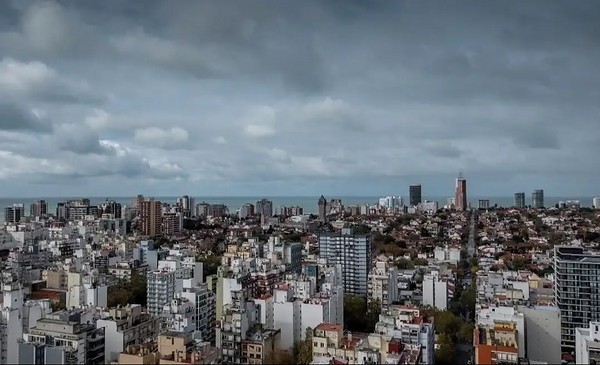 El cielo gris le pega al sueño de Mar del Plata