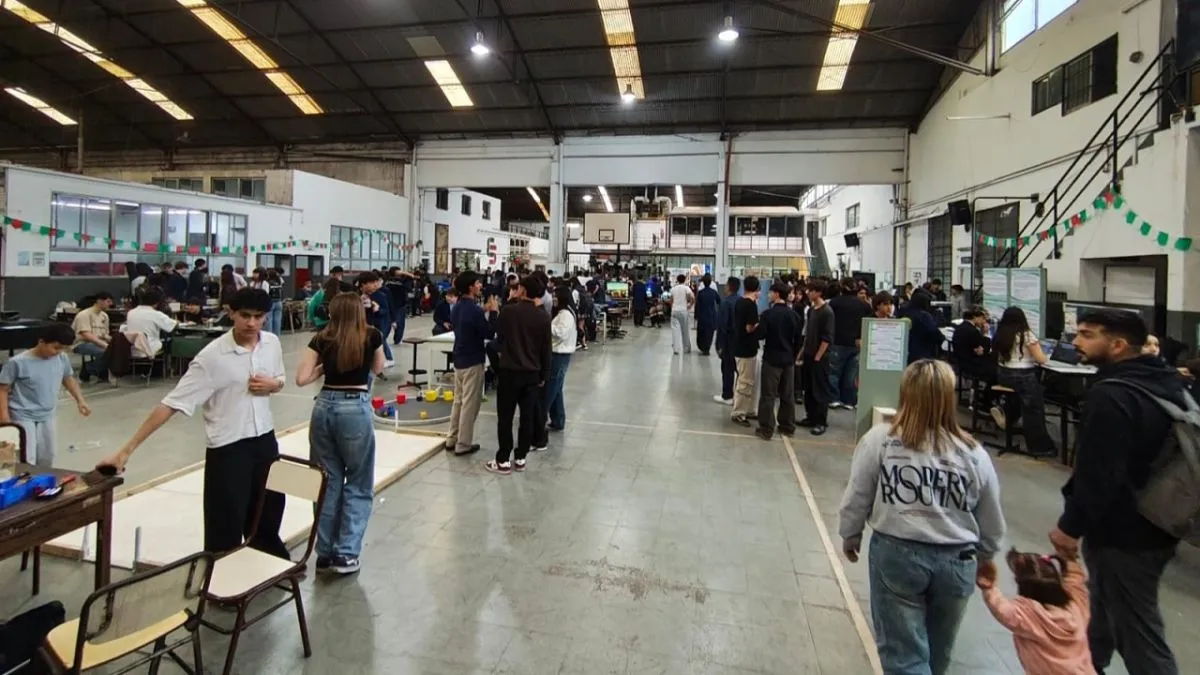 La Técnica 5 abre el taller y apunta a la IA