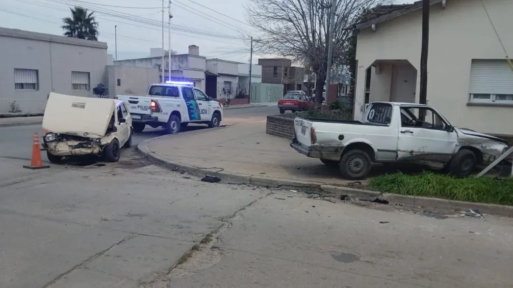 Choque en Lisandro de la Torre y Jujuy: una mujer al Hospital