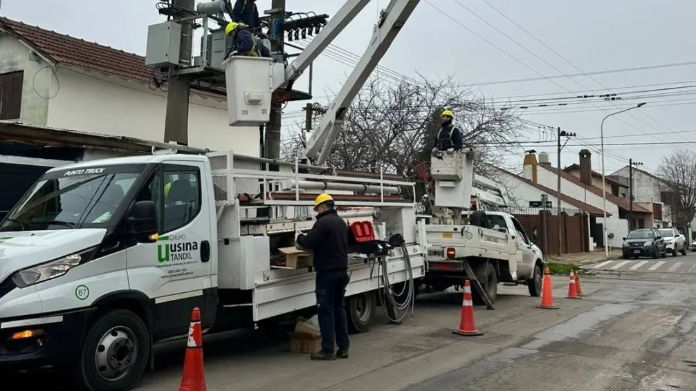 La luz vuelve a subir en septiembre y el cargo fijo no perdona