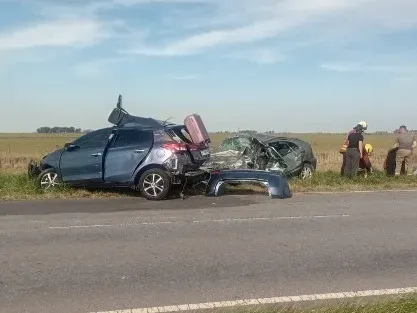 Un fallecido y seis heridos tras un choque frontal en Ruta 30