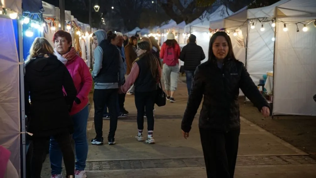 La Plaza Moreno abre su vidriera emprendedora