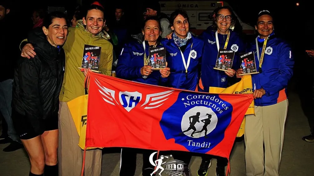 Napaleofú encendió la noche a fuerza de zapatillas