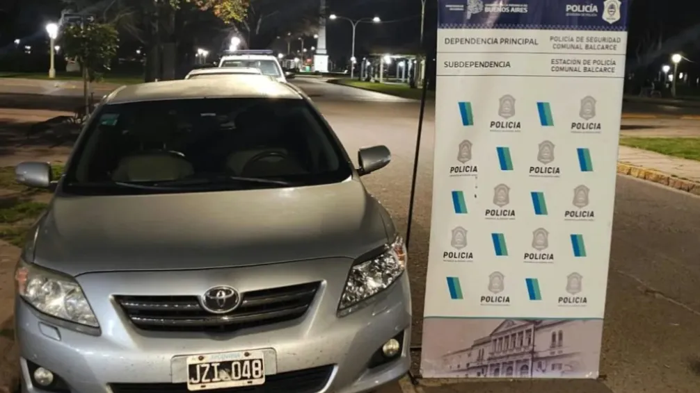 Un Corolla buscado en Tandil cayó tras una persecución