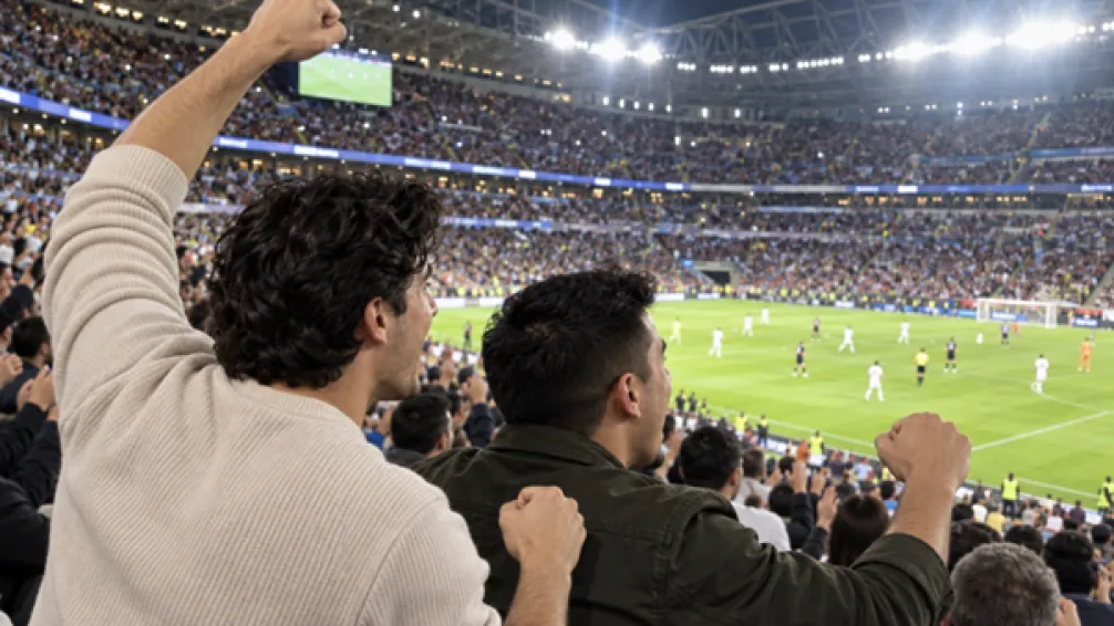 Ferro bajó al puntero y el Hexagonal quedó en llamas